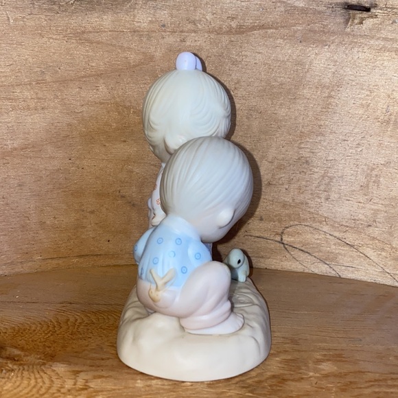 1979 “ Thou Art Mine” Precious Moments - Picture 4 of 6